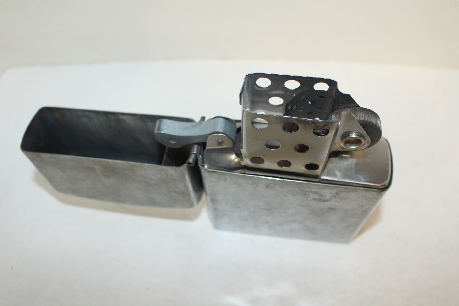 근대사 대형크기의 라이타