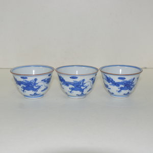 100년이상된 청화백자 화문잔 3점