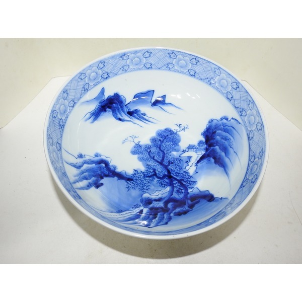 골동-100년이상된 청화백자산수문 대완