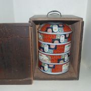 150년이상된 고이마리 진사백자화문 사단합