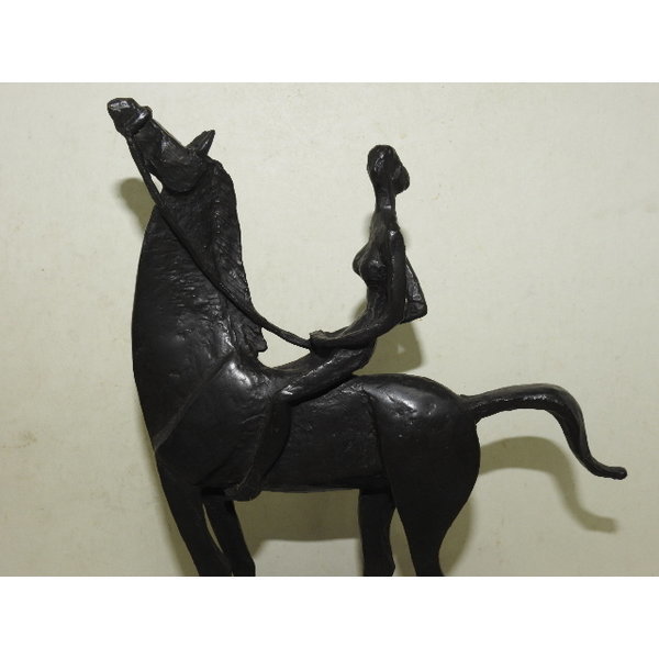 청동 브론즈 말탄 여인