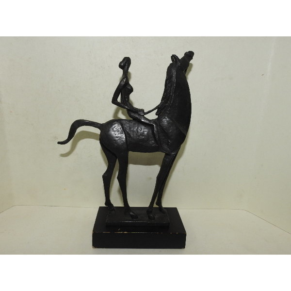 청동 브론즈 말탄 여인