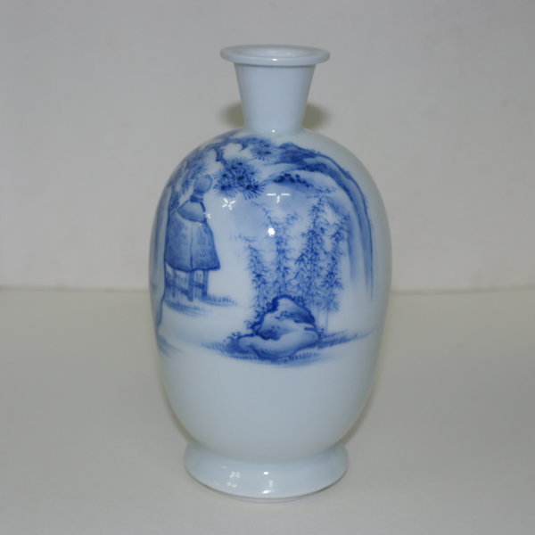 100년이상된 고이마리 청화백자산수문 주병