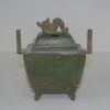 청동으로된 사족이귀 향로