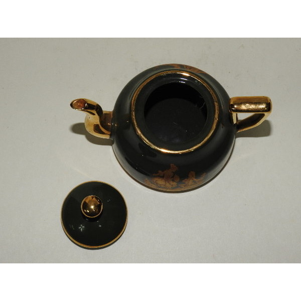 프랑스산 청자금채 다관