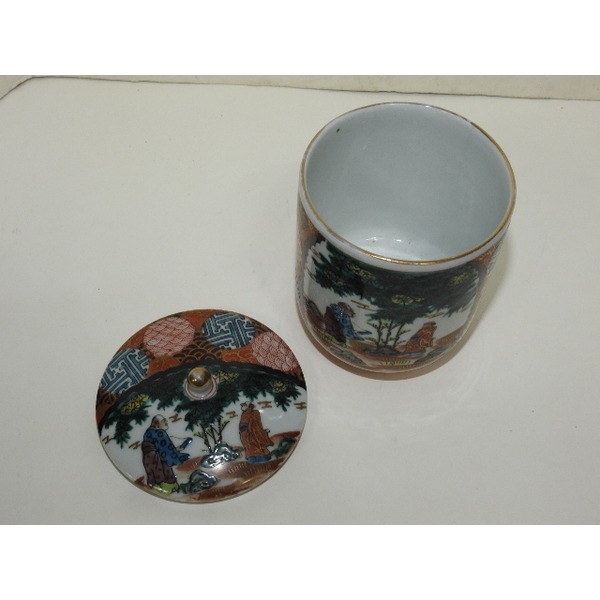 구다니 좌삼(左三) 청화백자진사금채합