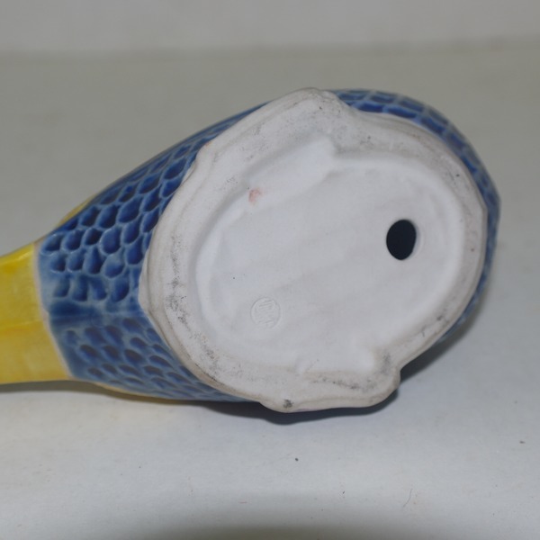 구다니 청자 꿩 조각상