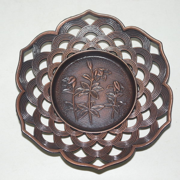 동으로된 화문이 조각된 투각화형 차반5점셋트