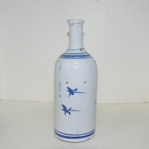 100년이상된 청화백자죽문 주병