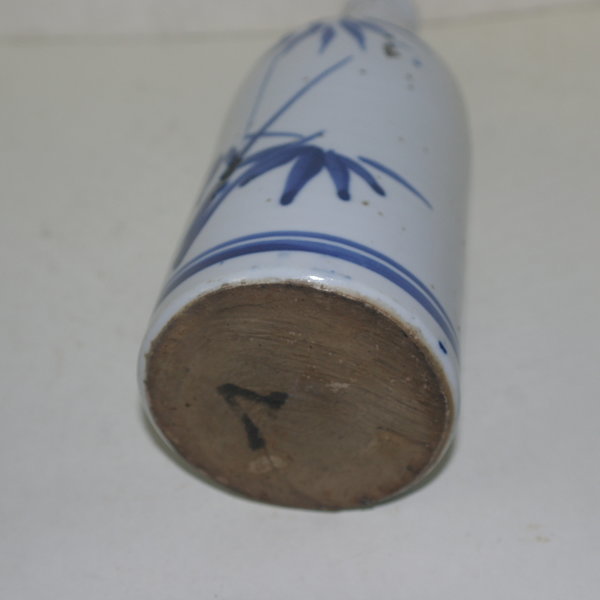 100년이상된 청화백자죽문 주병