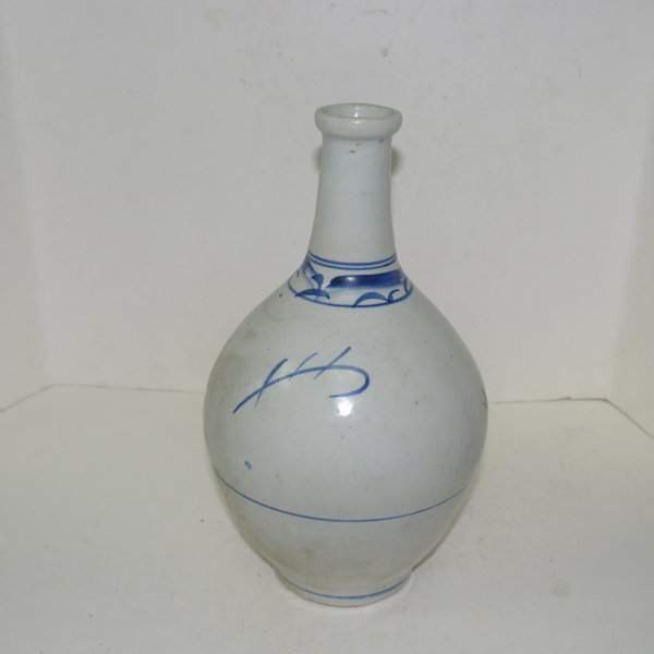 연대가좋은 청화백자화문 주병