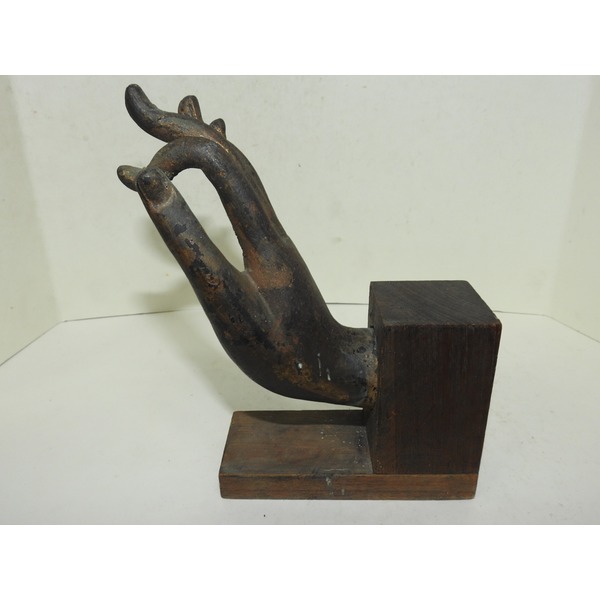 외국산 묵직한 청동으로된 부처님 손