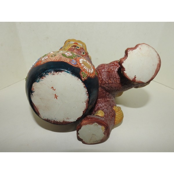 고구다니 청자금채진사 해태 조각상