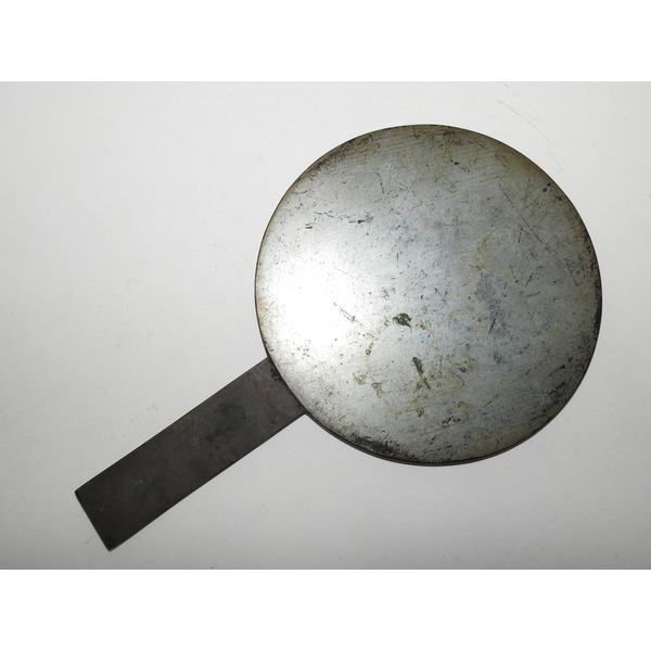 골동-청동으로된 화문이조각된 동경