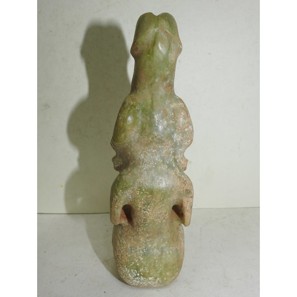 홍산문화-퇴화청옥돌로된 다산귀용 조각상