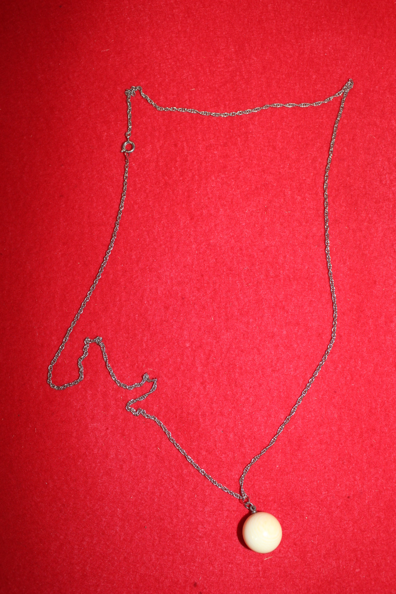 진품 상아추가 장식된 목걸이