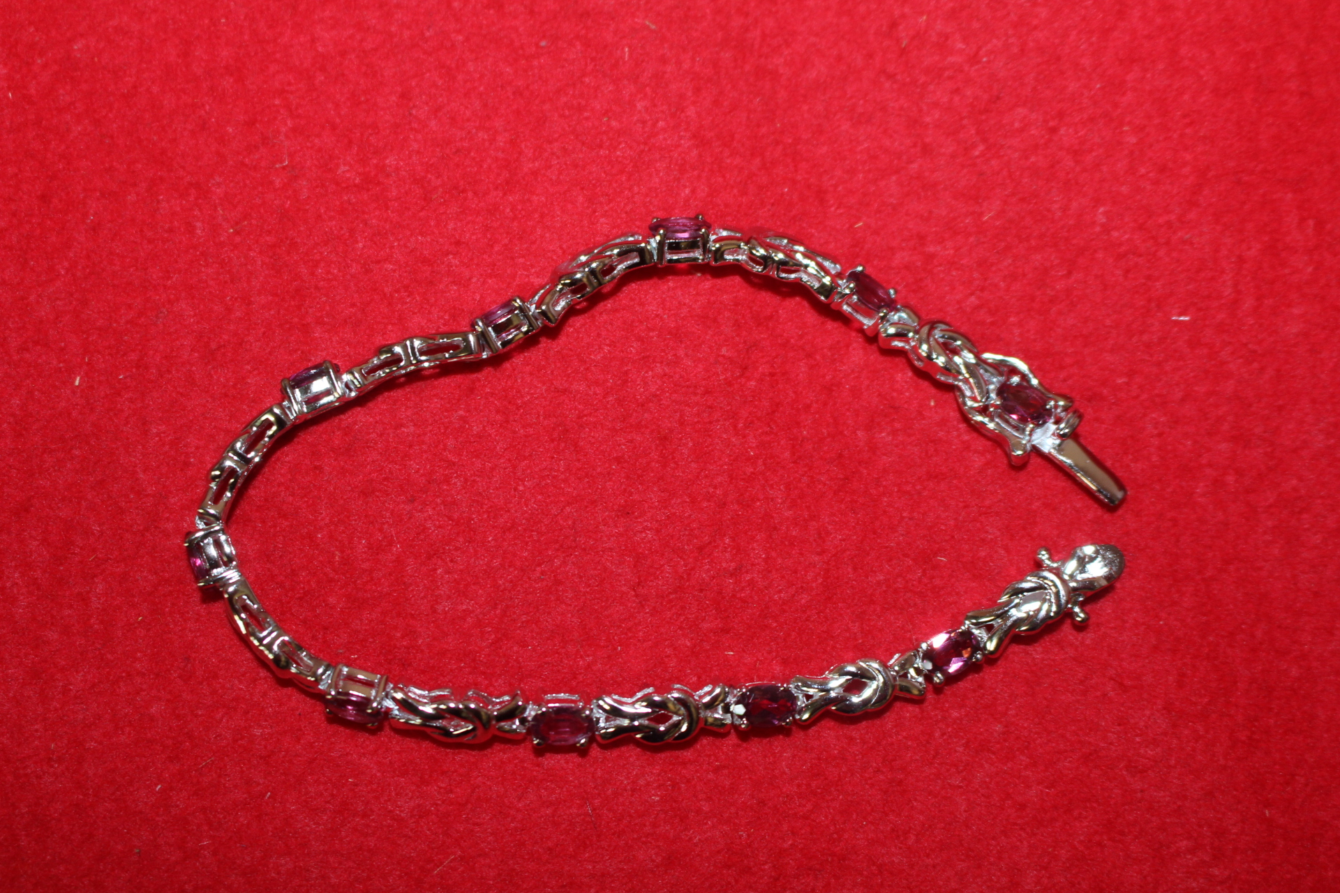 순은 925 보석이 장식된 팔찌 (15그람)