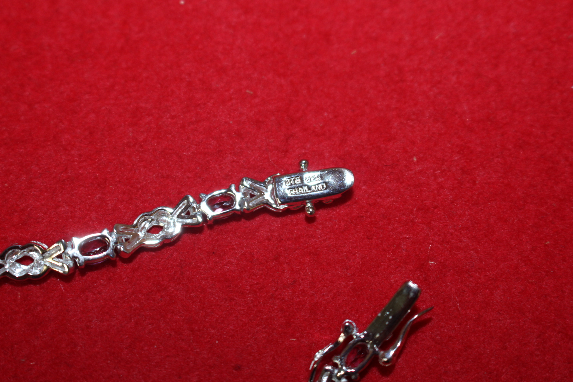 순은 925 보석이 장식된 팔찌 (15그람)