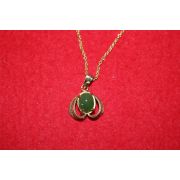 비취청옥이 장식된 목걸이