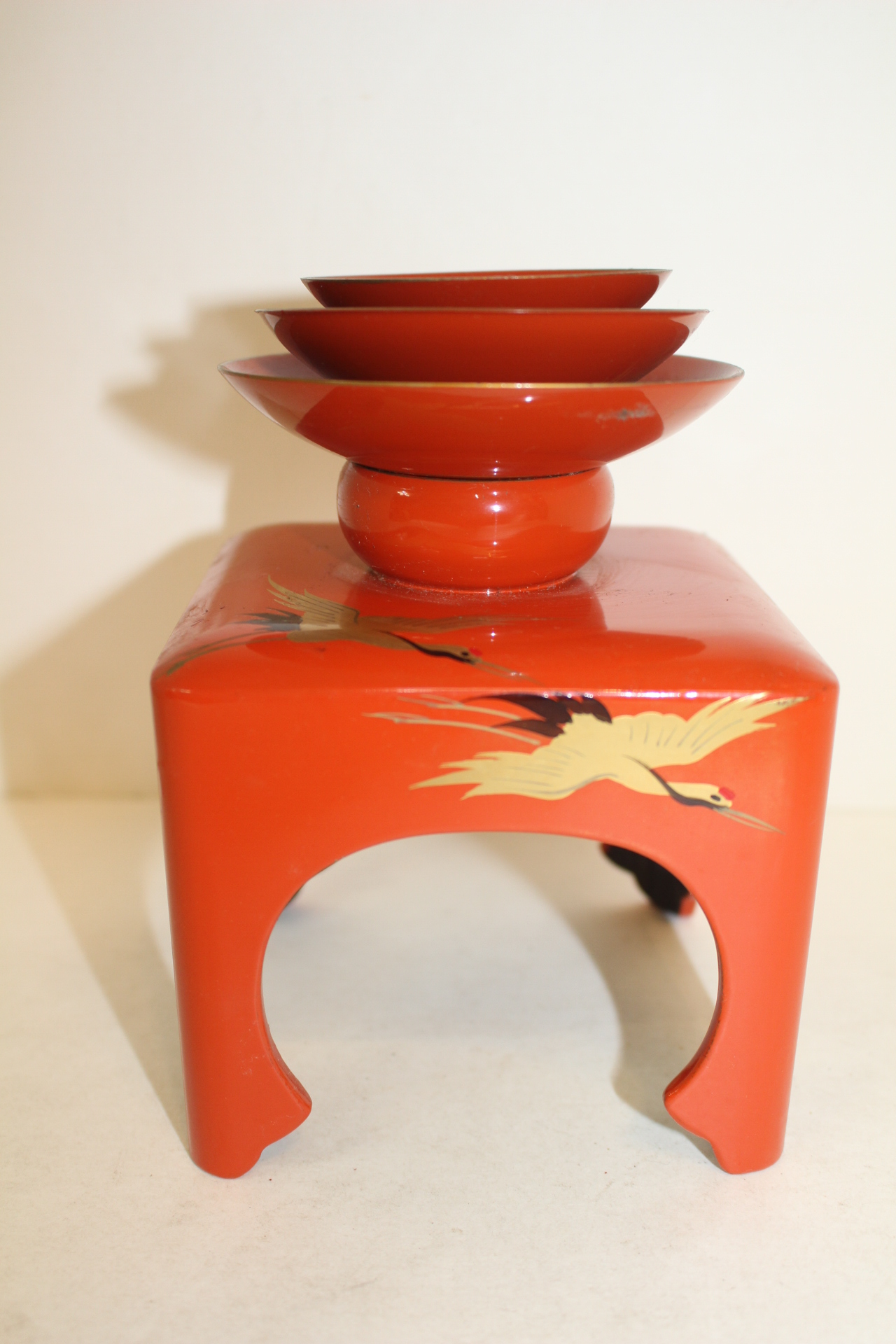 명품-나무에 옷칠후 학문그림이 있는 잔받침과 잔3점셋트