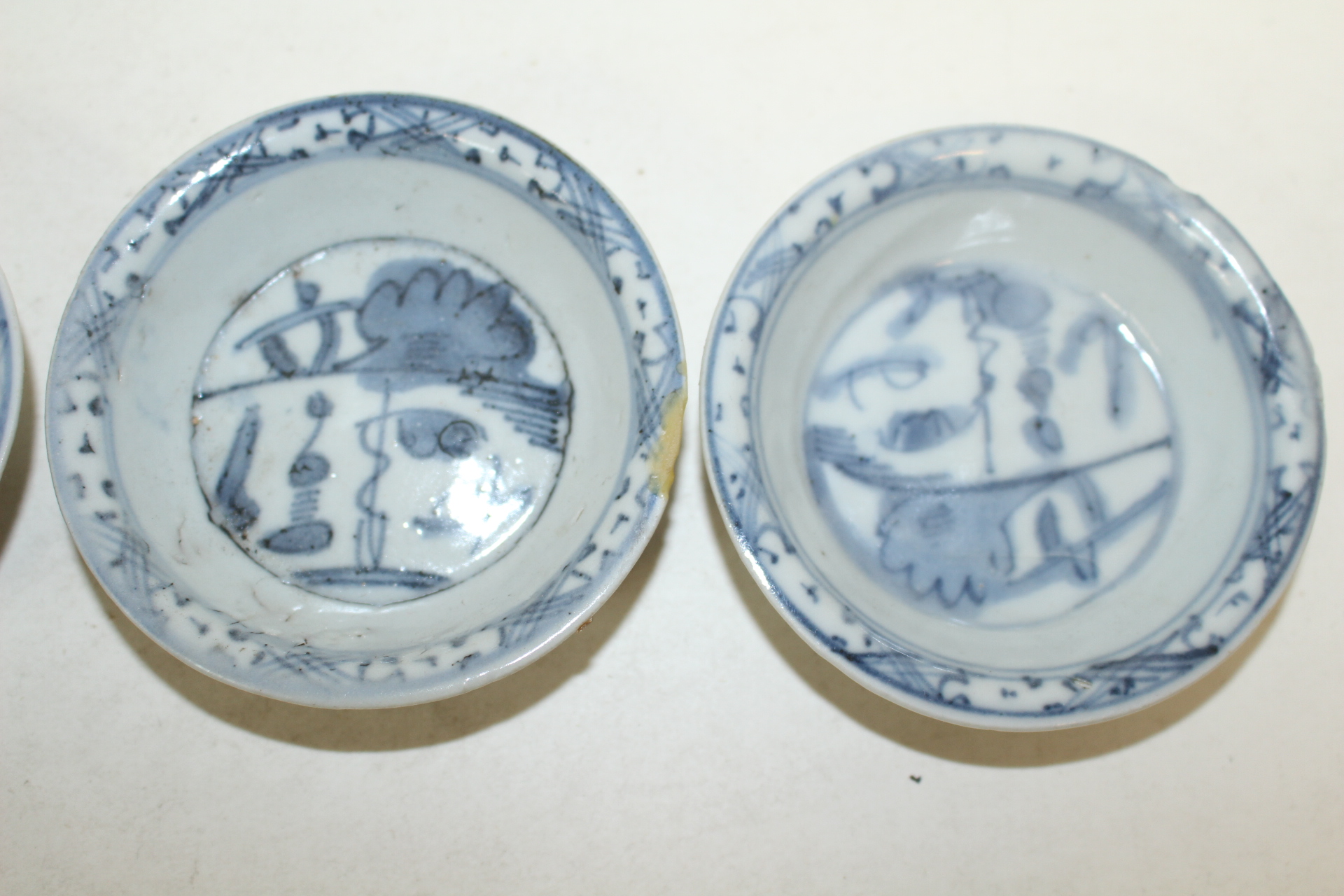 200년이상된 양촌고이마리 청화백자 완 3점