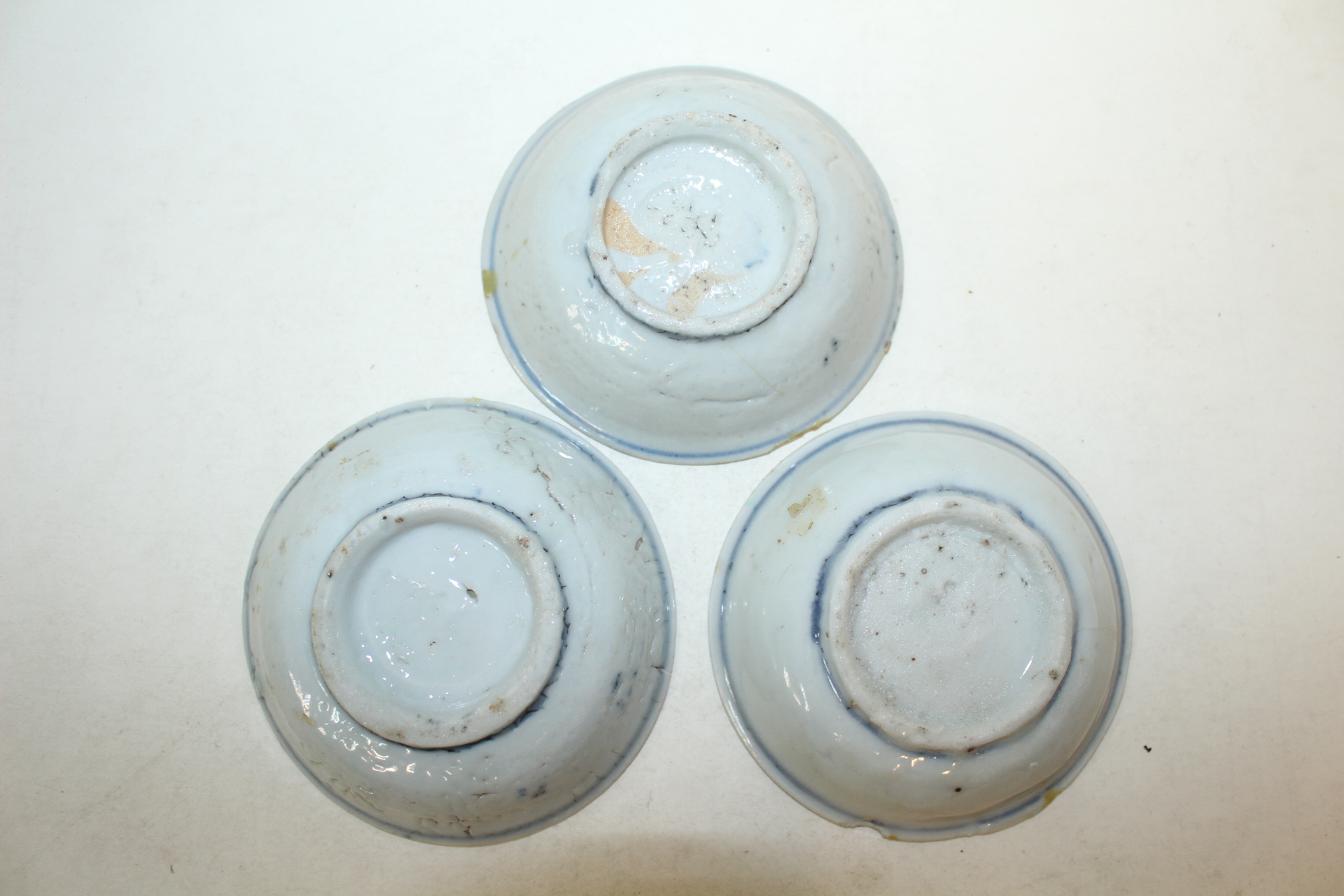 200년이상된 양촌고이마리 청화백자 완 3점