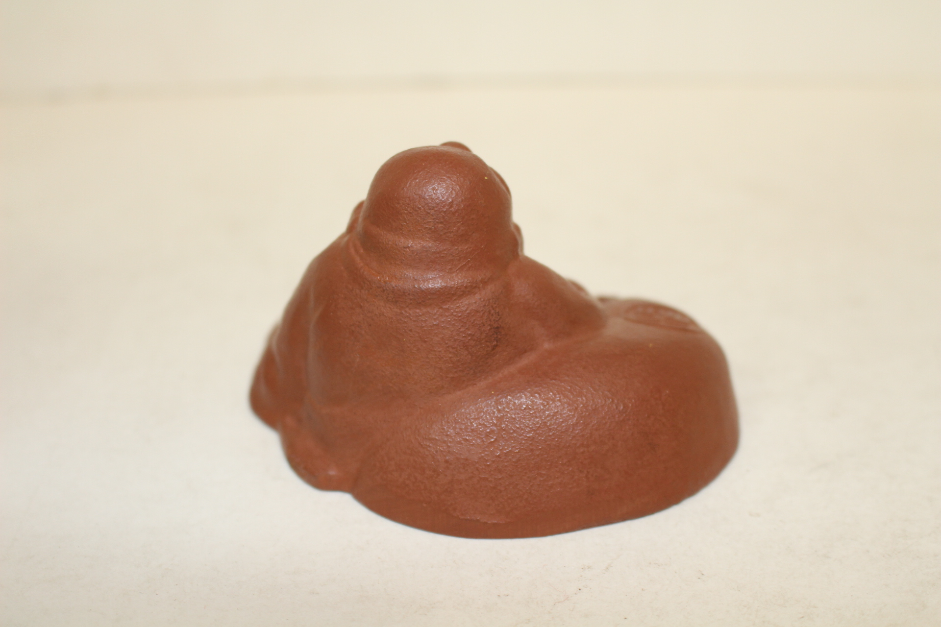 묵직한 무쇠로된 포대화상 조각상