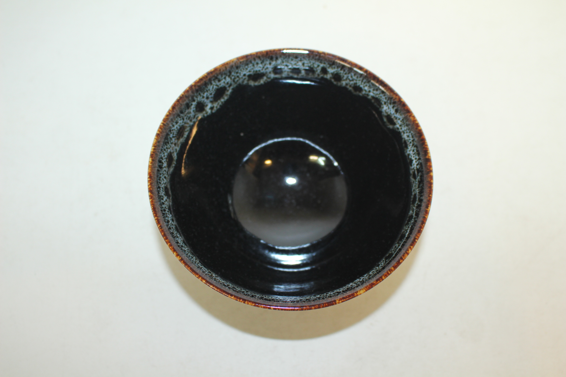 흑유청자 물방울 말찻잔