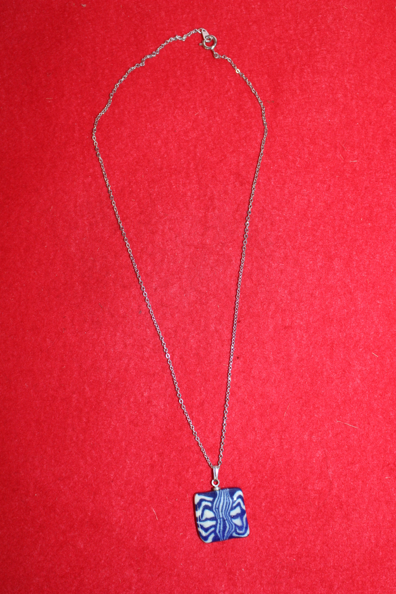 청자도자기 목걸이