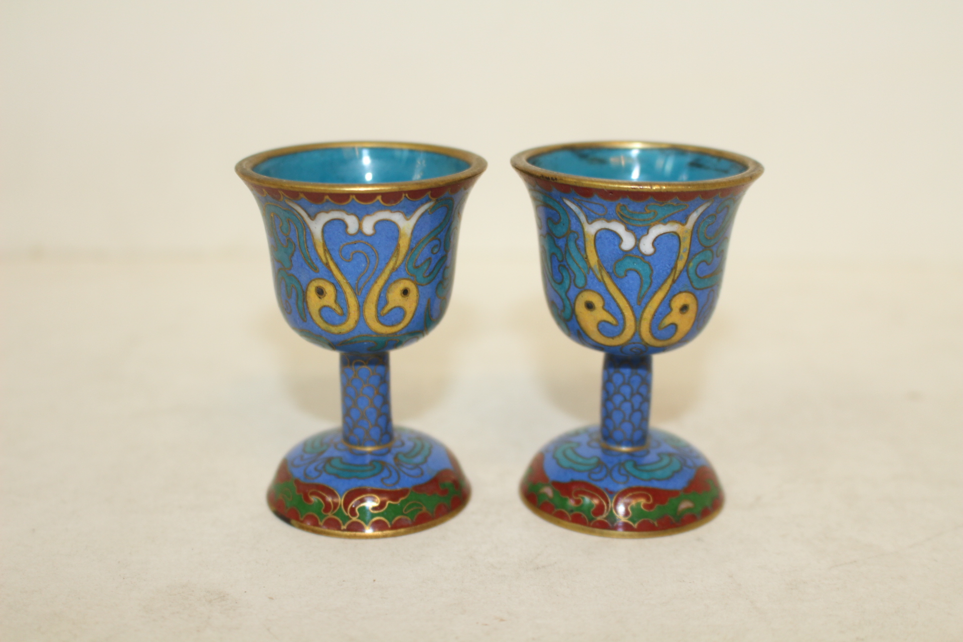 청동칠보화문 굽다리잔 2점