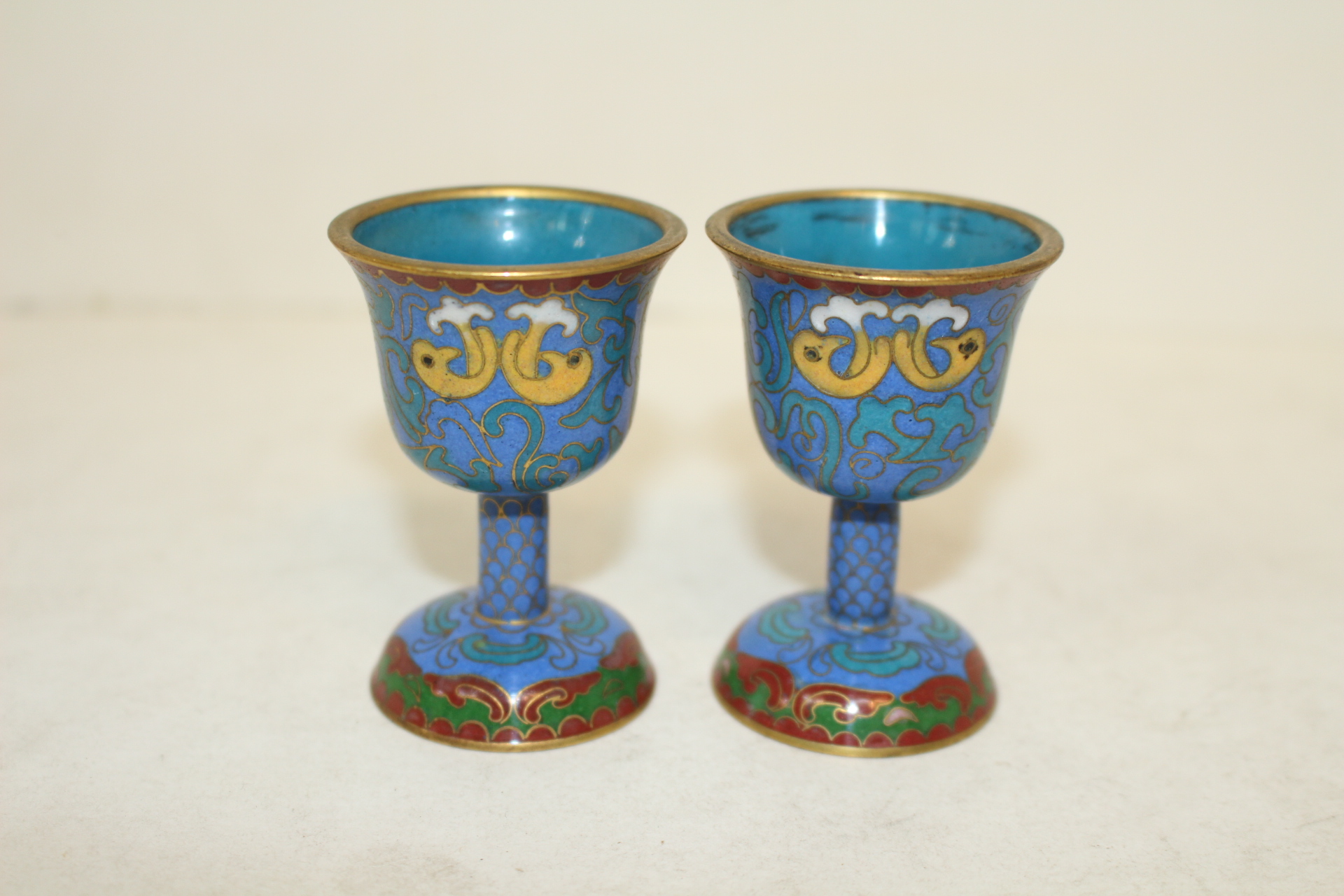 청동칠보화문 굽다리잔 2점