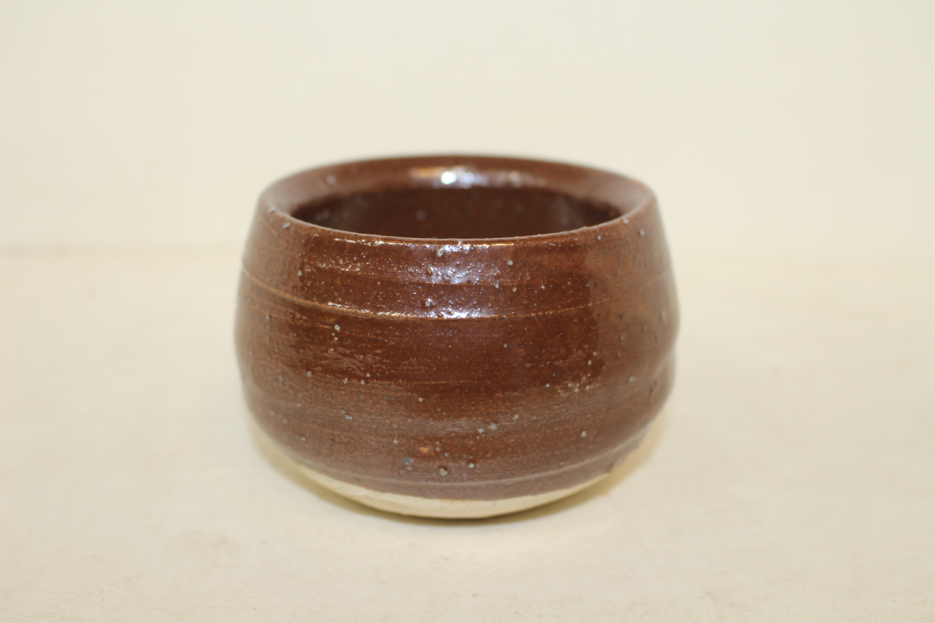 아주묵직한 청자 향완