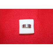 내부 홈이 있는 반지