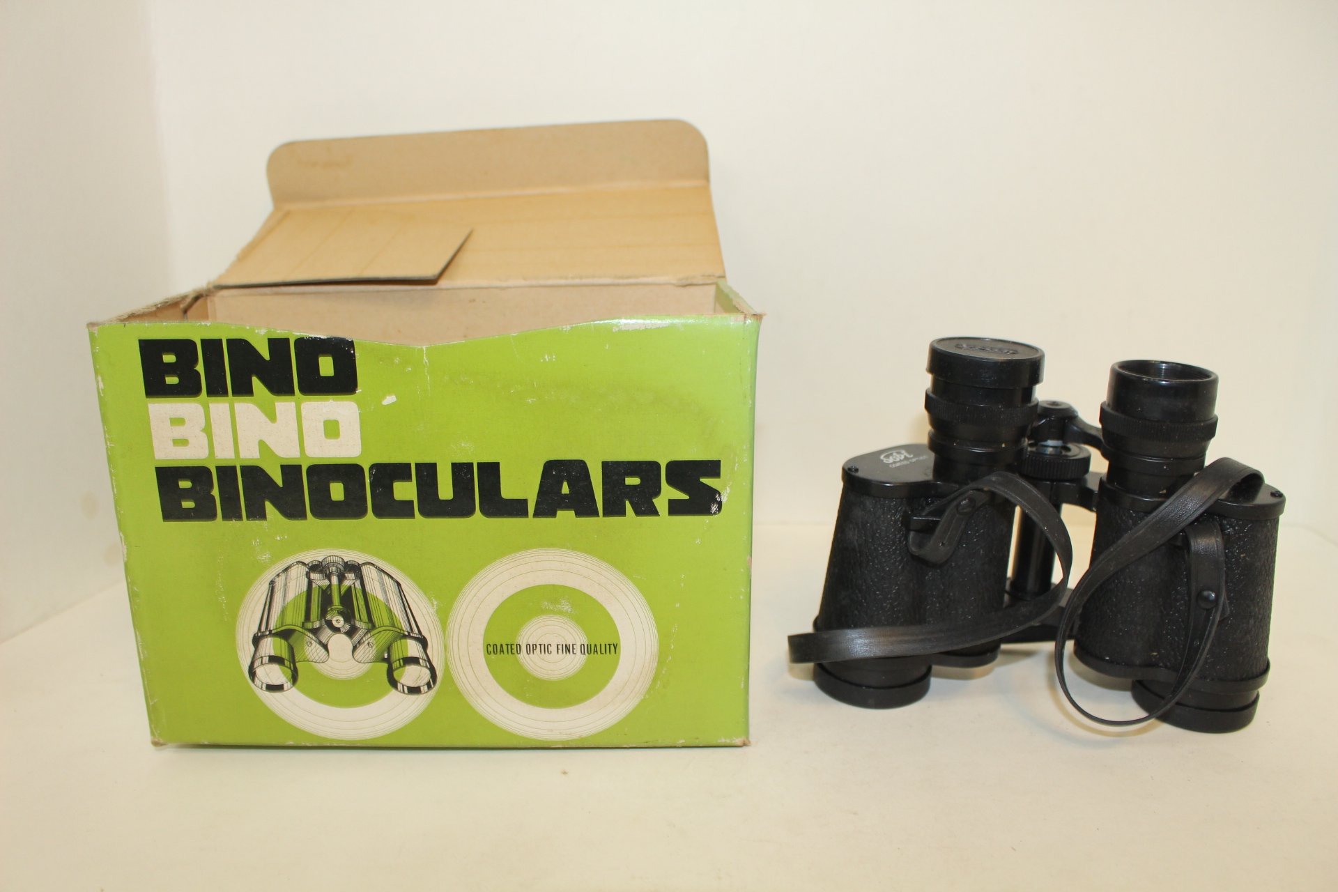 비노쿨라 망원경 8*30배