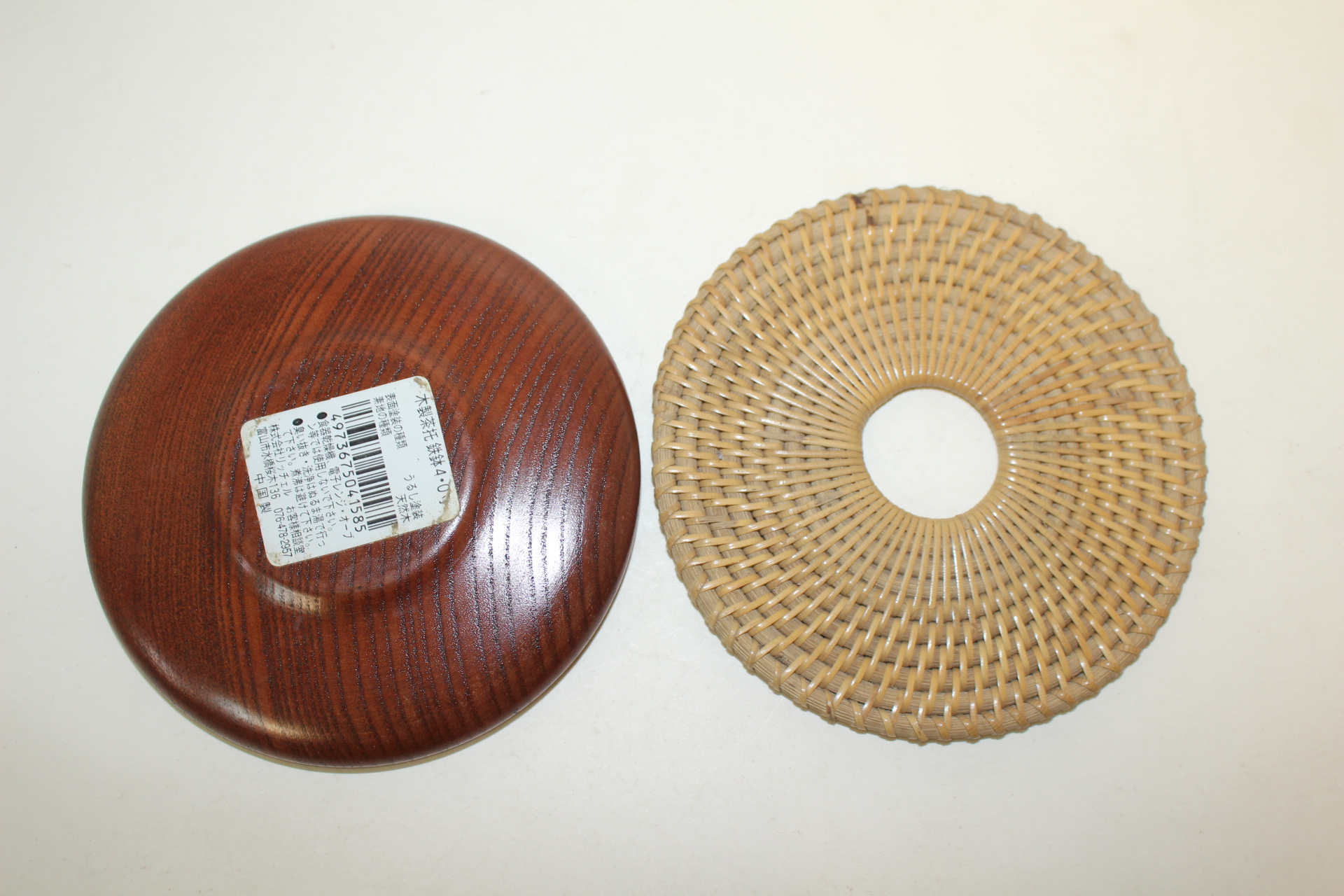 나무와 대나무로된 차탁 2점