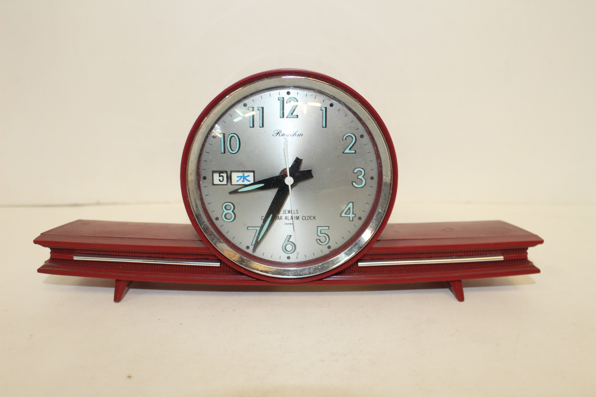 테엽식 탁상시계