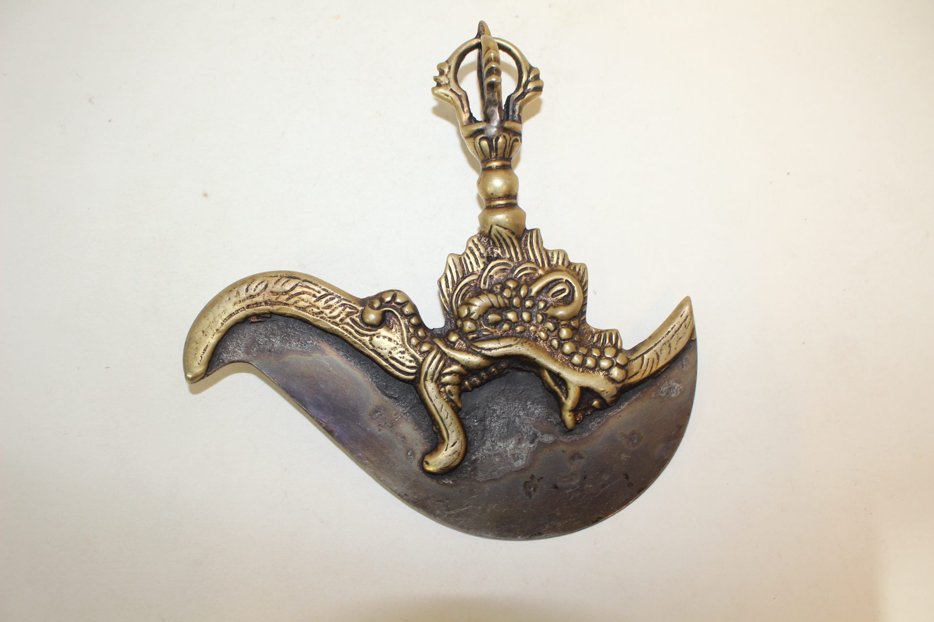 청동으로된 티벳불구