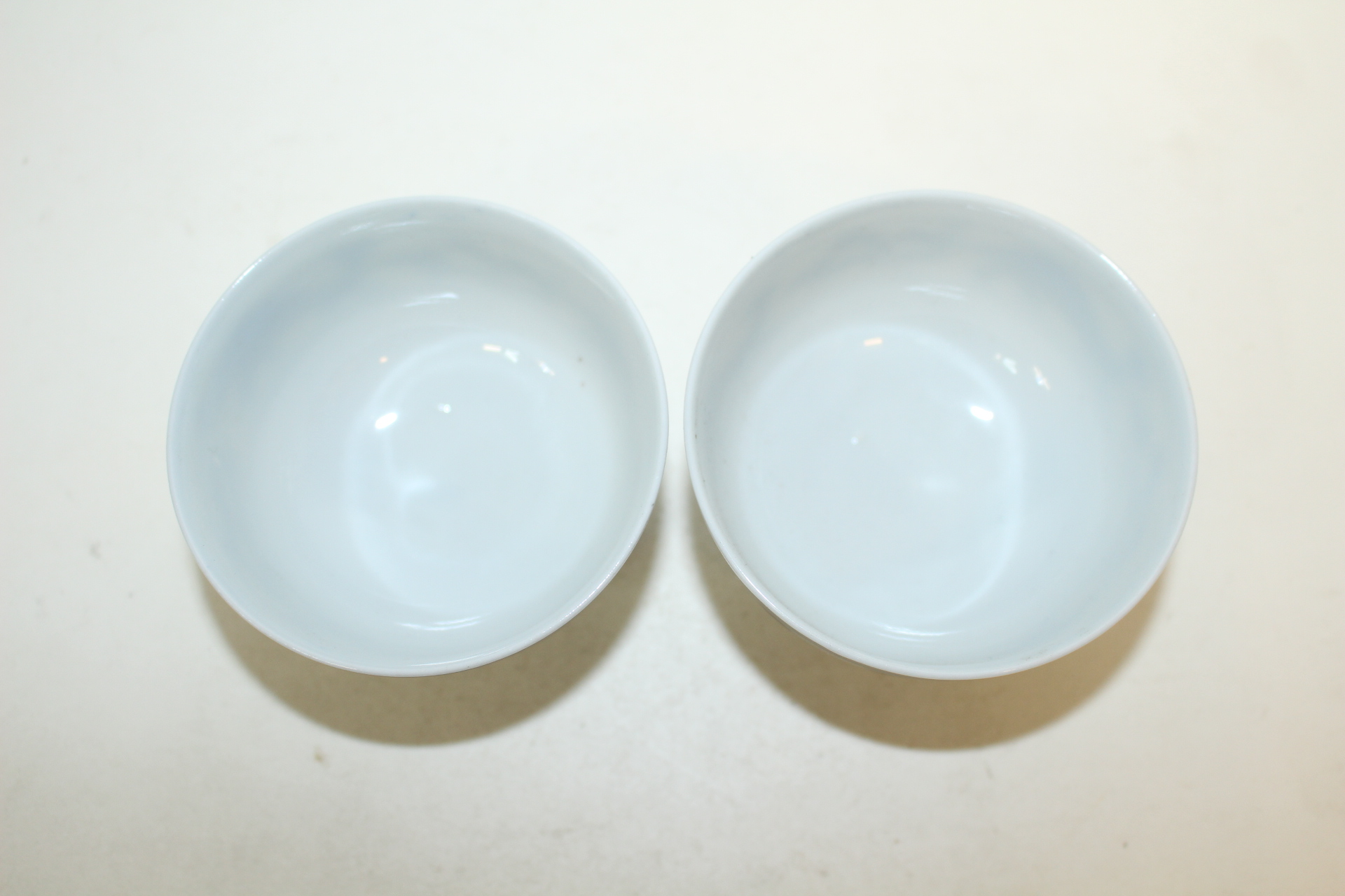 연대가좋은 청화백자 동물문잔 2점