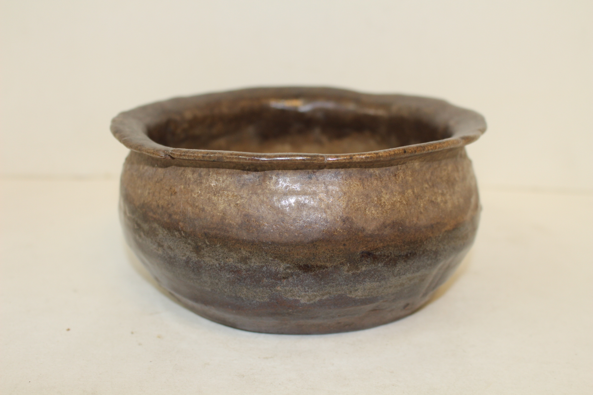 연대가좋은 청자 퇴수기