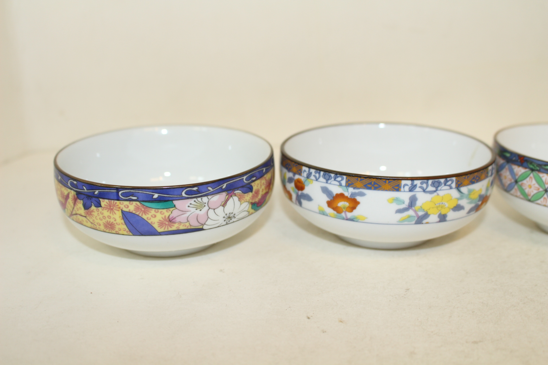 이마리 청화백자진사화문 완 4점