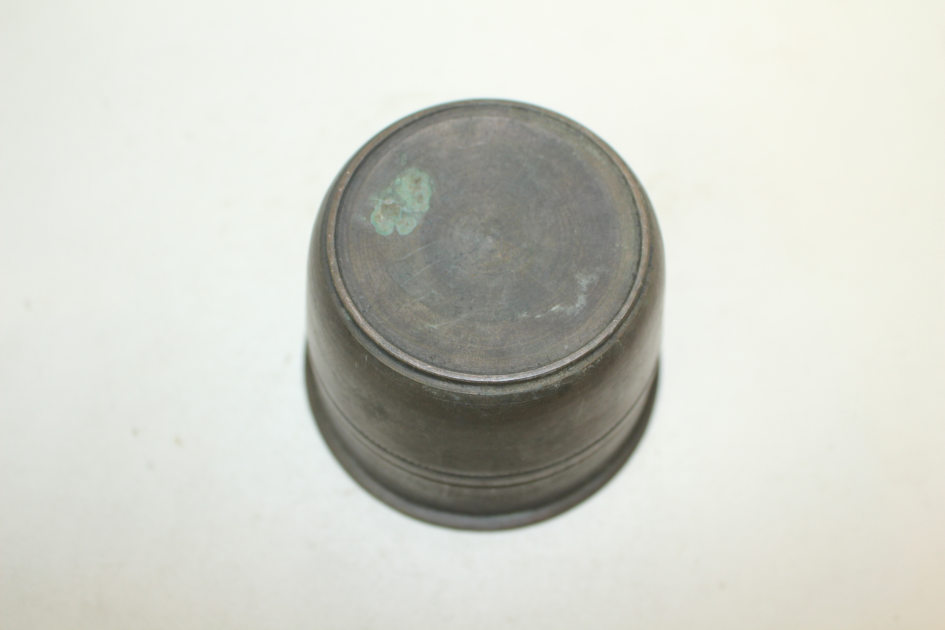 연대가좋은 청동으로된 향완