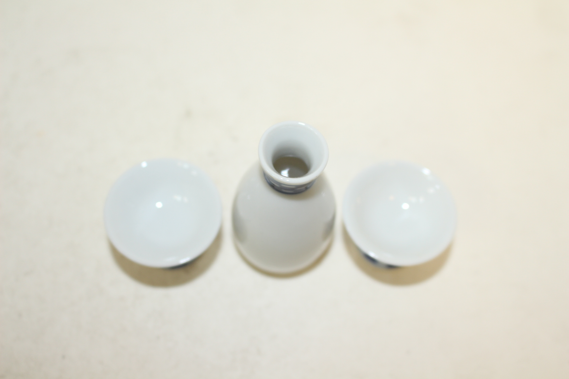 초소형크기의청화백자 주병과 잔 2점셋트