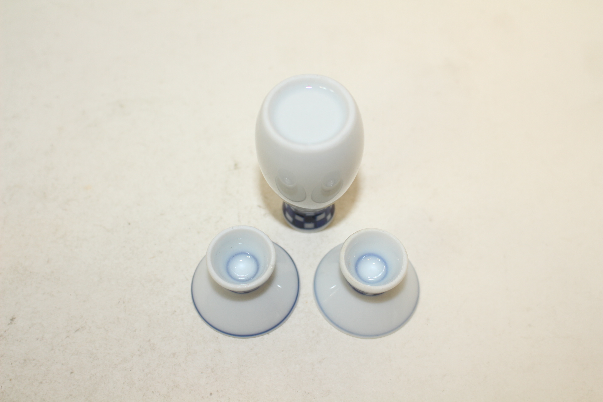 초소형크기의청화백자 주병과 잔 2점셋트