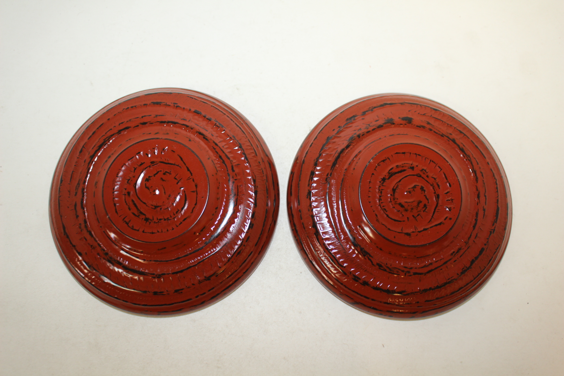 문양이 좋은 차탁 2점