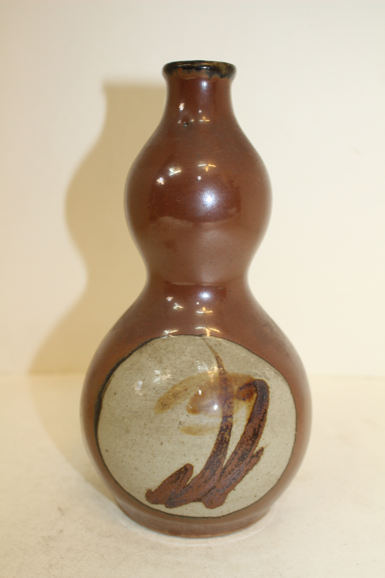 철화청자 초화문 호리형 주병