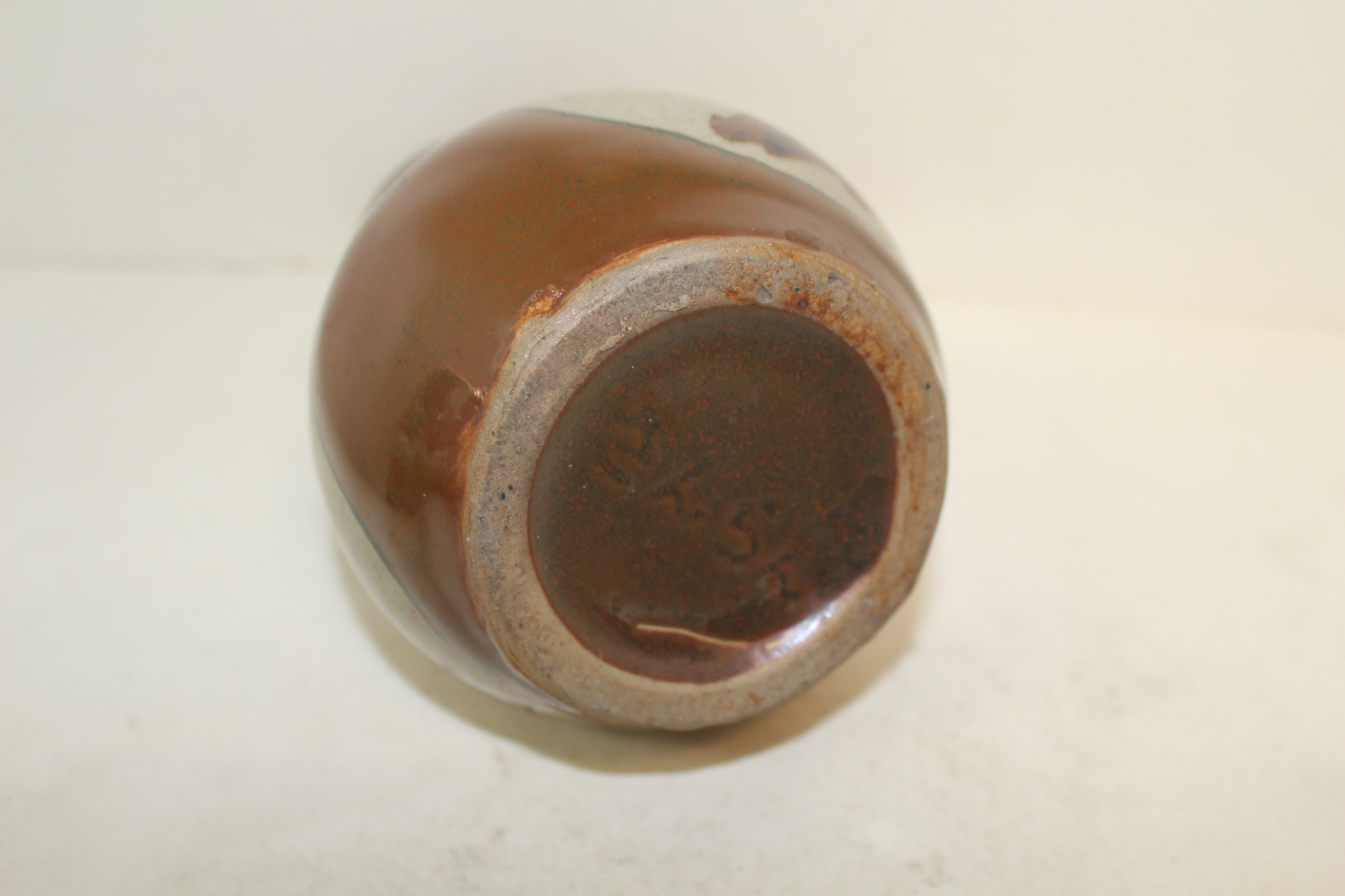 철화청자 초화문 호리형 주병