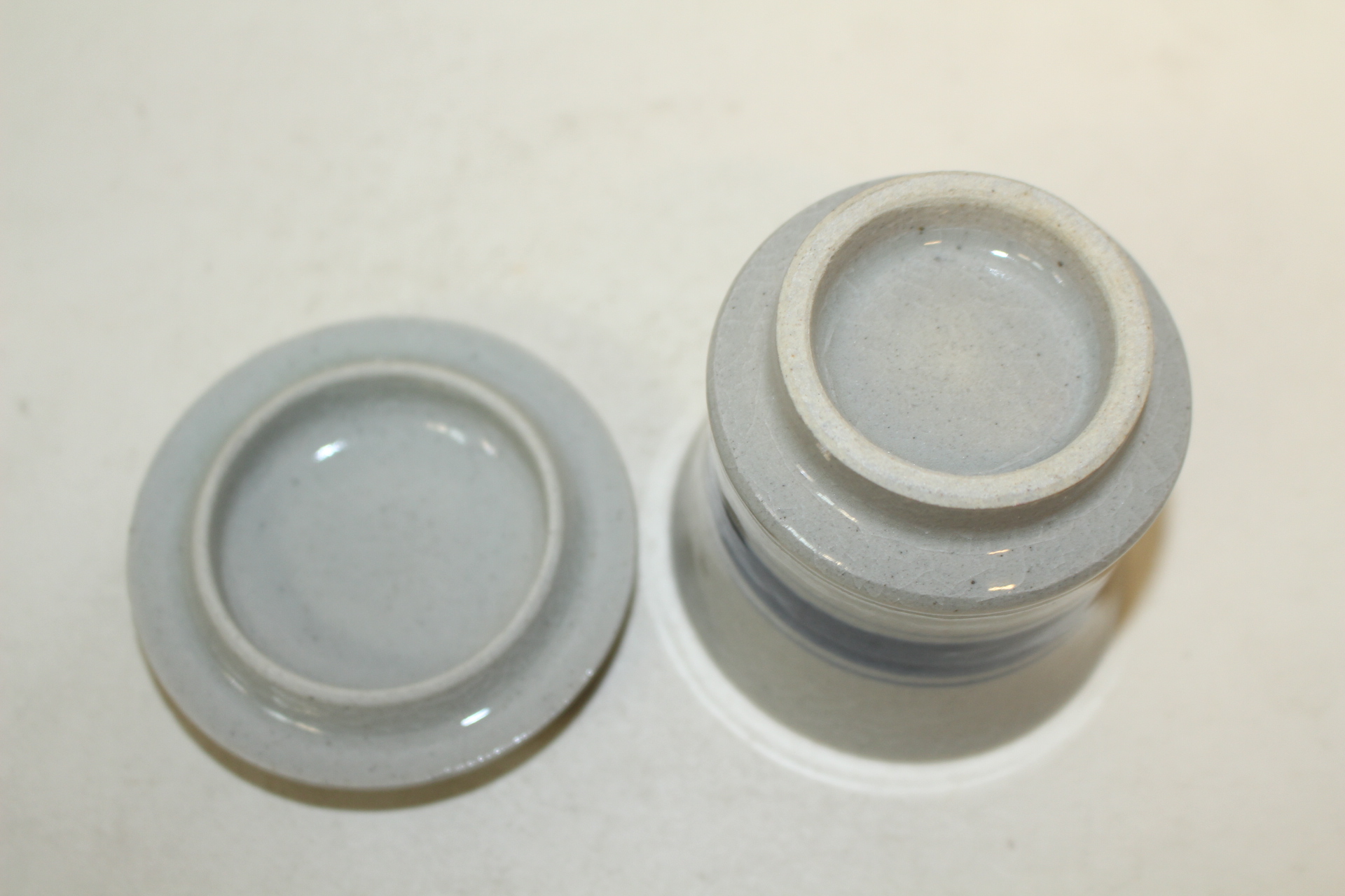 청화백자 줄문 잔