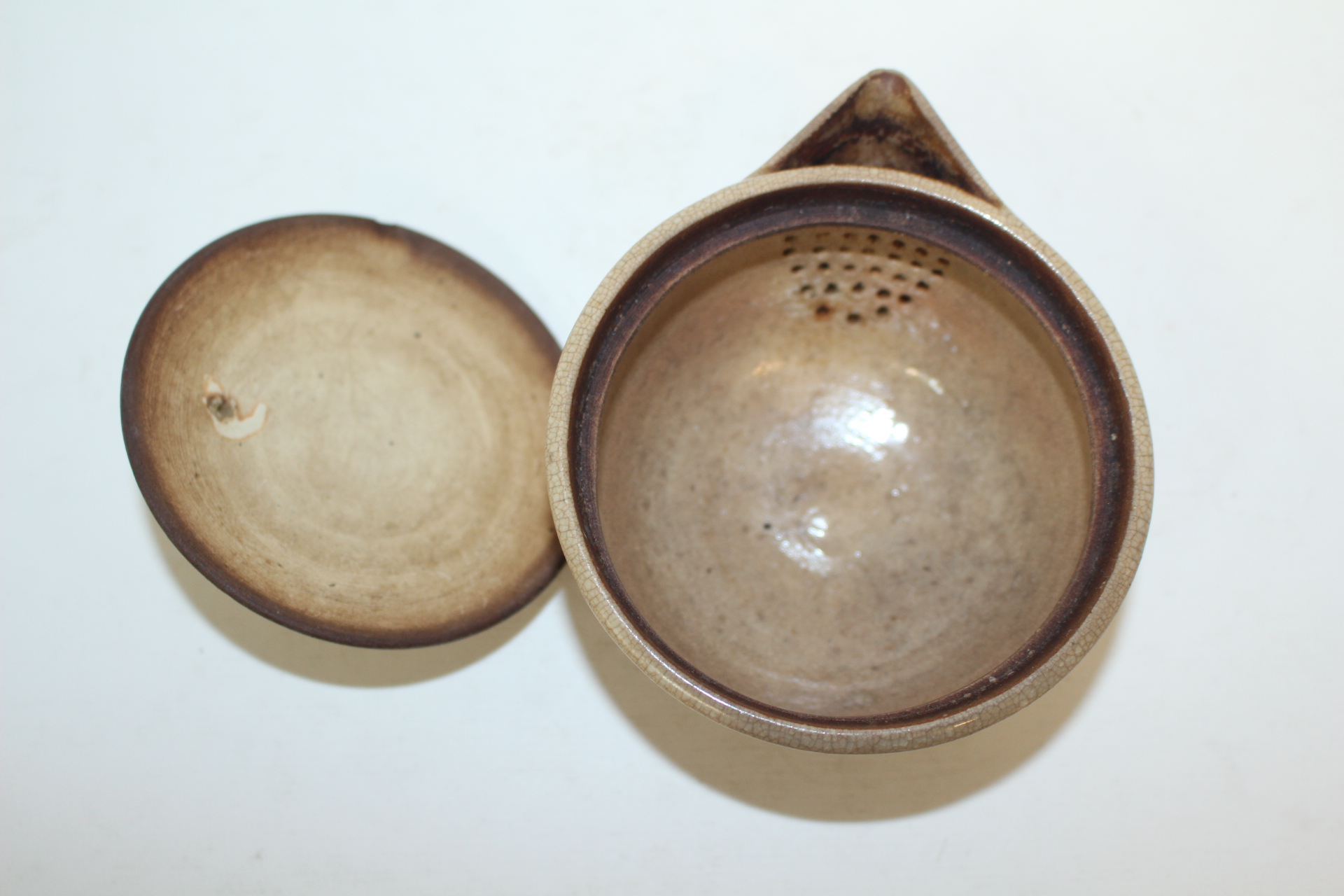 연대가좋은 청자 다관