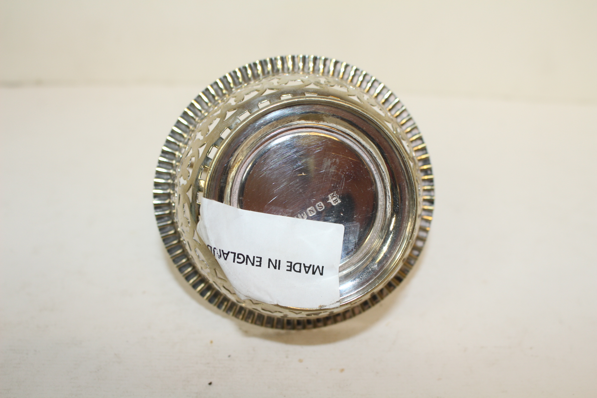 영국산 은합금 손잡이 달린 완