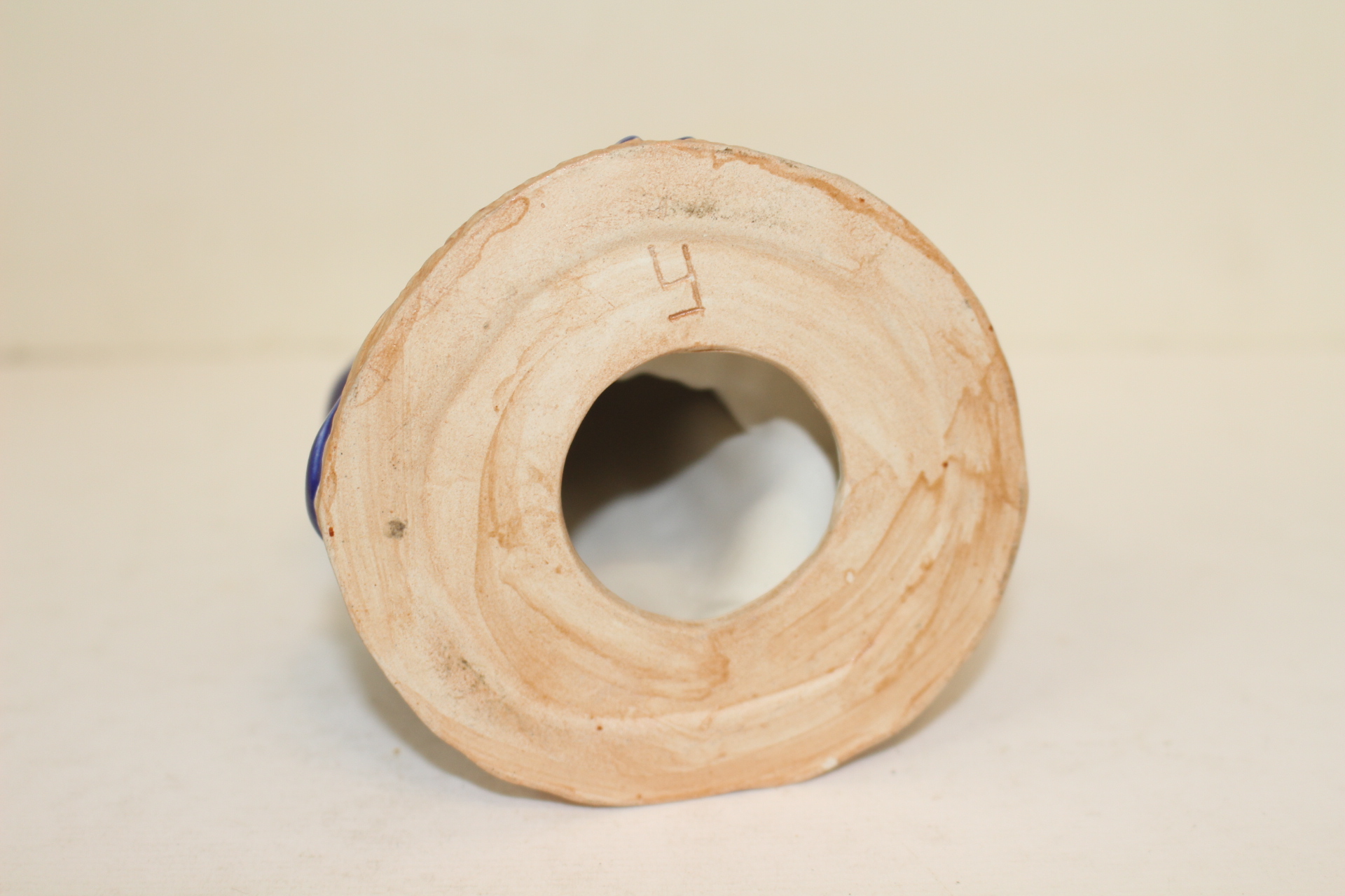 외국산 도자기 인물 조각상